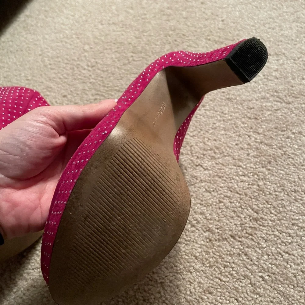 Gently used BCBG Joyss Heels - Picture 2 of 8